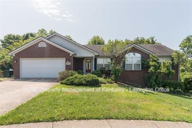 Foto principal - 3019 Emily Ct