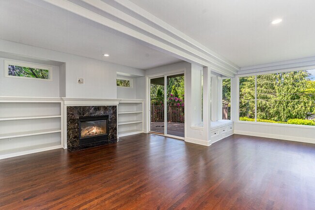 Foto del edificio - 5443 45th Ave W