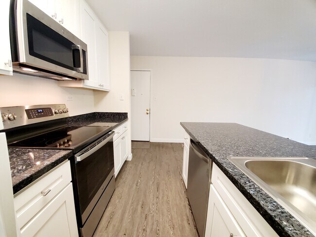 Foto del edificio - 239 Boardwalk Ave