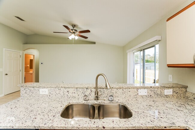 Foto del edificio - 535 Fox Run Trail