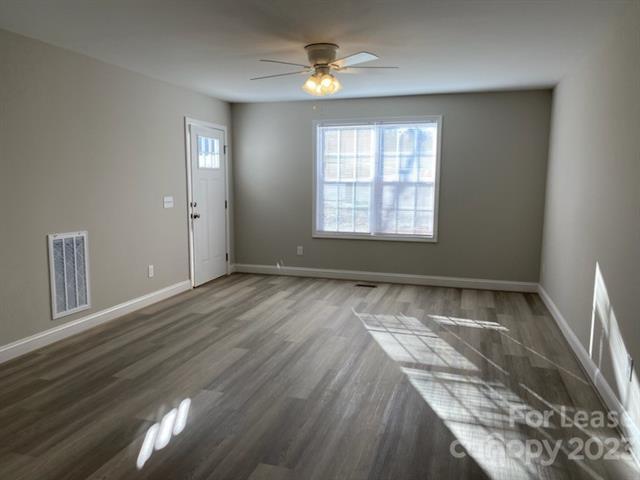Building Photo - 227 Bruton St