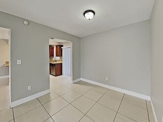 Foto del edificio - 312 S Moss Rd