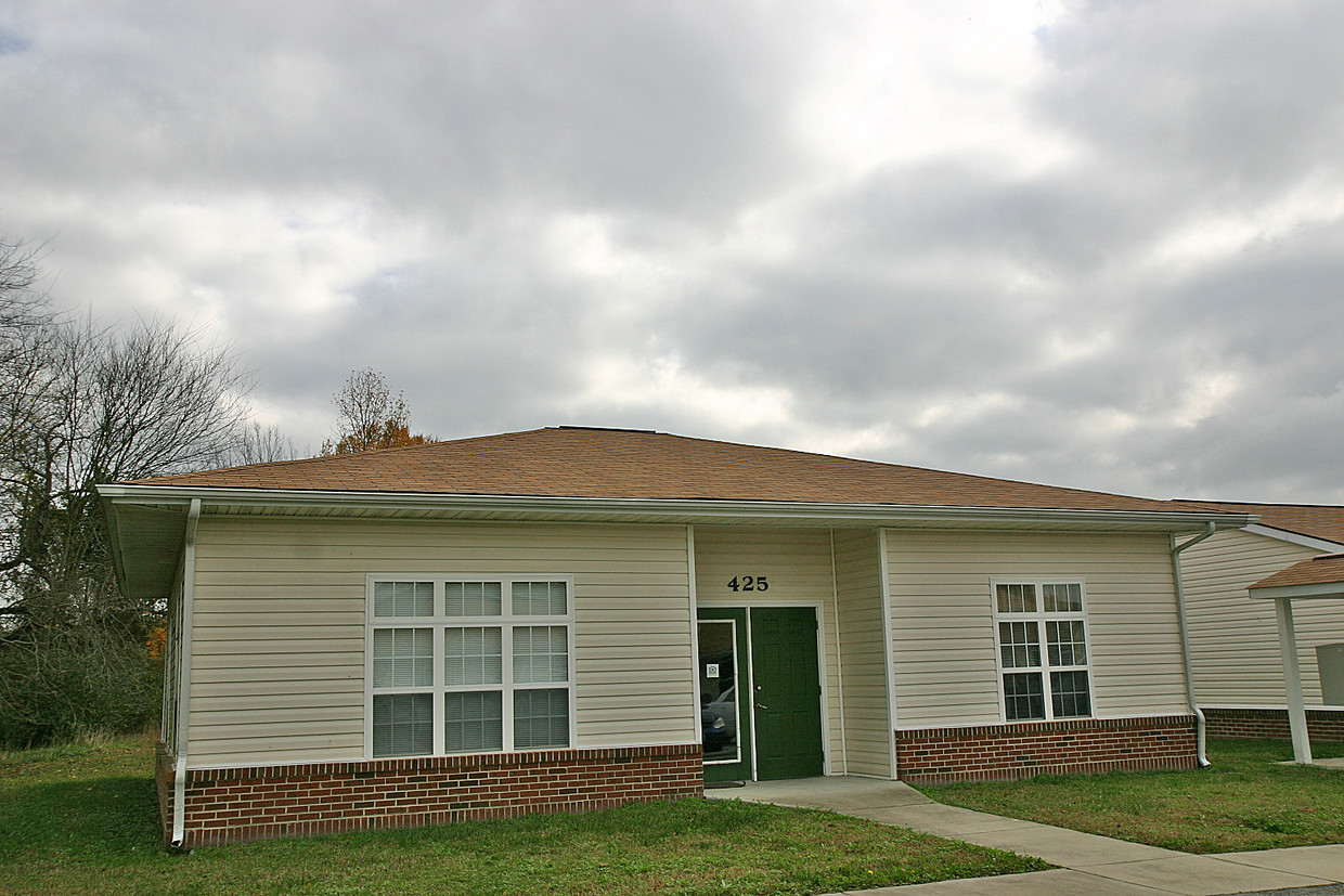 Primary Photo - Belford Commons Apartments