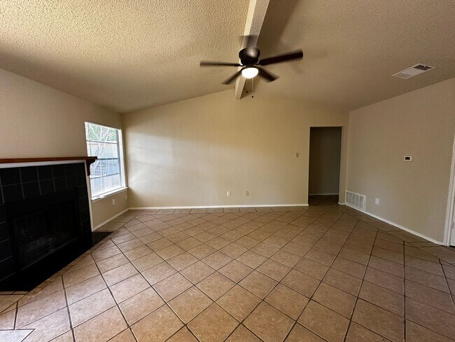 Building Photo - COPPERFIELD SBDV -  78753