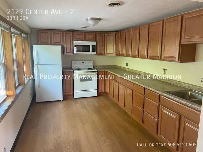 Foto del edificio - Recently updated 3 bedroom flat with huge ...