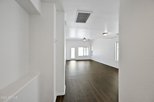 Foto del edificio - 13812 N Cambria Dr