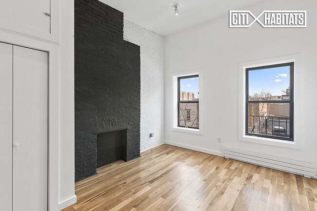 Building Photo - 108 Steuben St