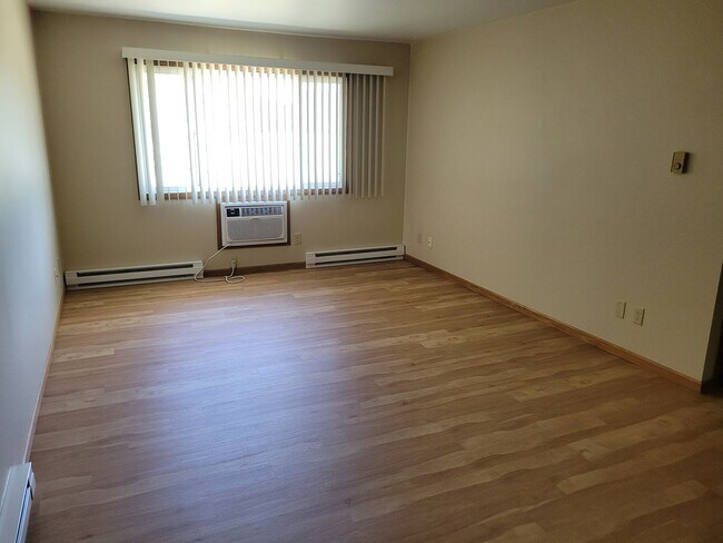 Foto del edificio - 711 N Spring St