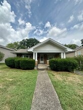 Building Photo - 513 Pyke Rd