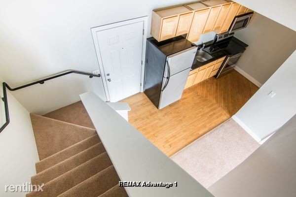 Primary Photo - 2 br, 1 bath Townhome - 52 Franklin St