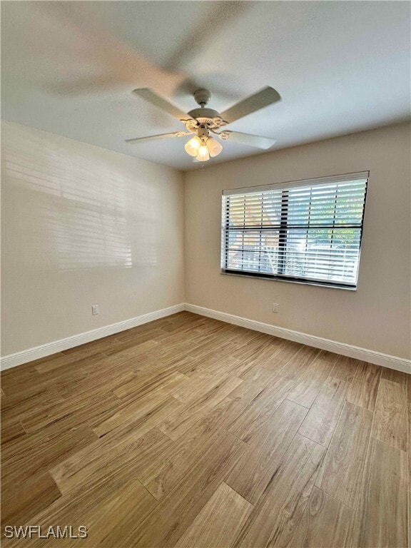 Foto del edificio - 5283 Treetops Dr