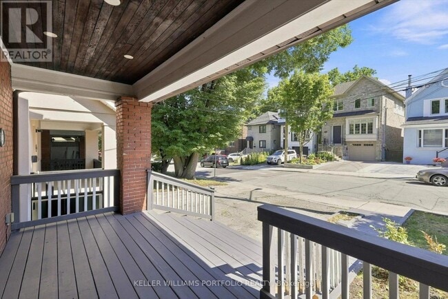 Building Photo - 222 Hillsdale Ave E