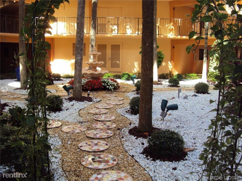 Foto del edificio - 8600 SW 133rd Avenue Rd