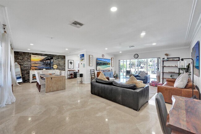 Foto del edificio - 401 Layne Blvd