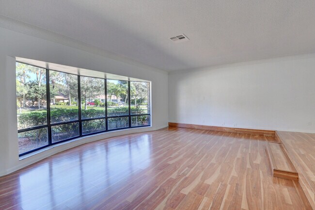Building Photo - 20802 Cipres Way