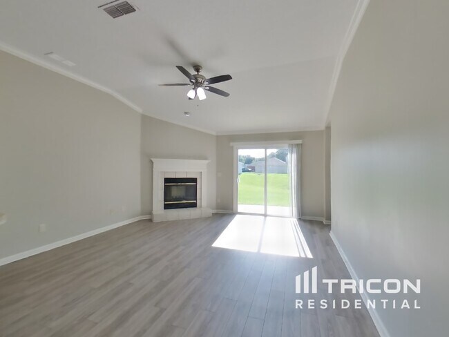Foto del edificio - 11505 Rolling River Blvd