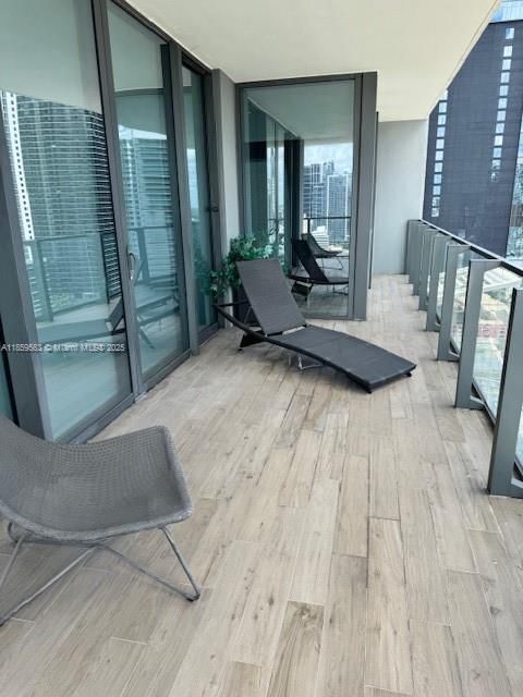 Foto del edificio - 68 SE 6th St