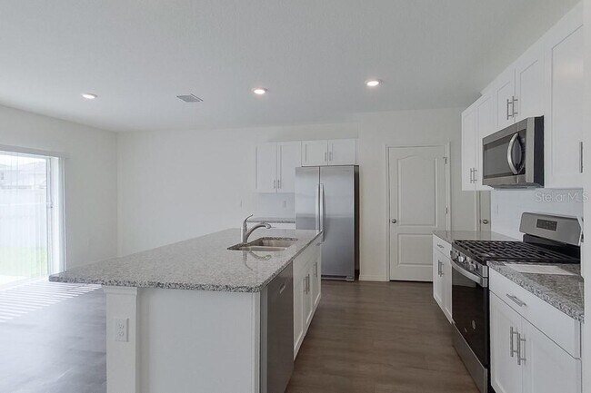 Building Photo - 31909 Katelin Cir