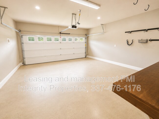 Foto del edificio - 213 Woodhaven Rd