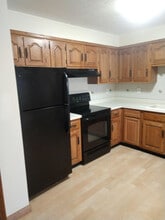 Building Photo - 17 Farrar Ave