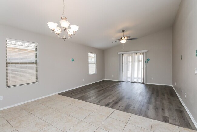 Building Photo - 7348 W Alicia Dr