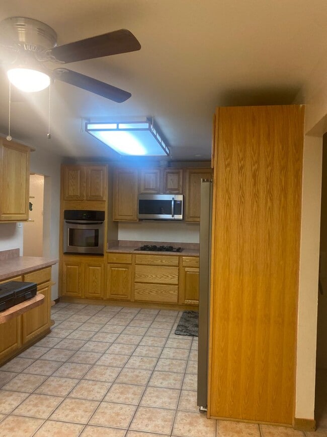 Foto del edificio - Beautiful 3bd home in NE Heights