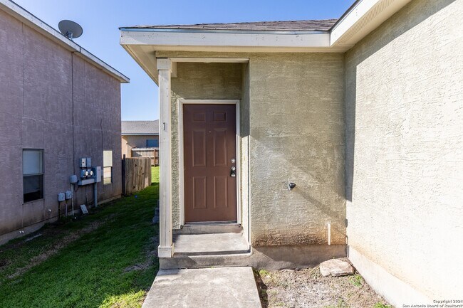 Foto del edificio - 7226 Golf Way