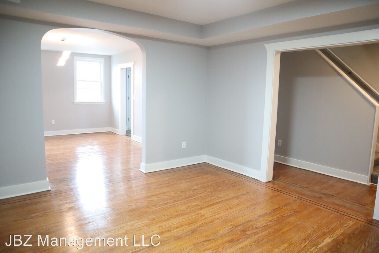 Primary Photo - 4 br, 2 bath House - 4229 Shamrock Ave