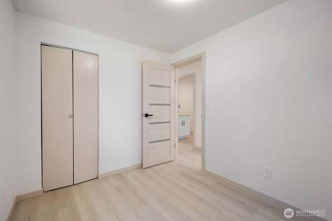 Foto del edificio - 6708 161st St Ct E