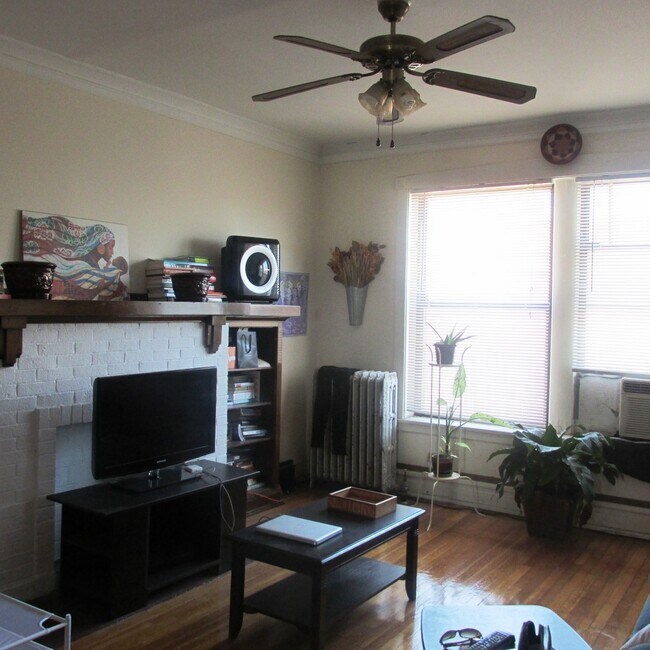 Foto del edificio - 1511 E 54th St