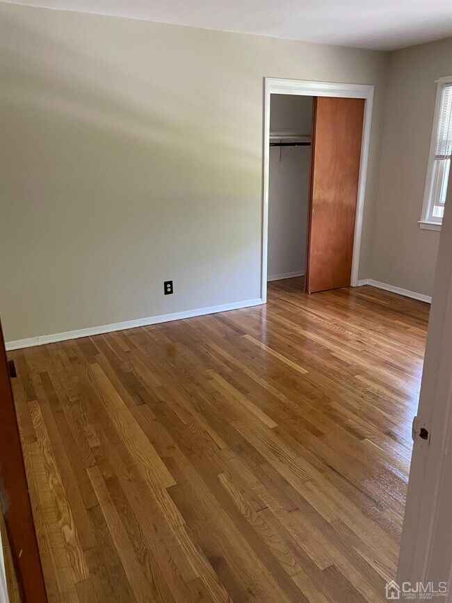 4 Morris Ave Unit 2B, Edison, NJ 08837 Apartment for Rent in Edison