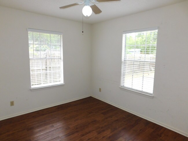 Building Photo - 7102 Meador Ave
