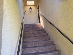 Building Photo - 792 Avocado Ave
