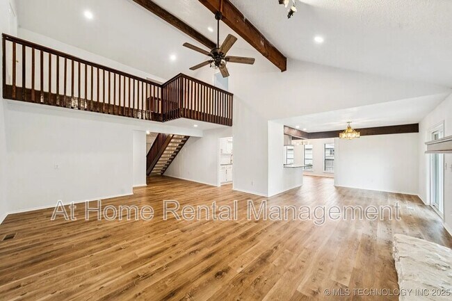 Foto del edificio - 6947 S 30th W Ave