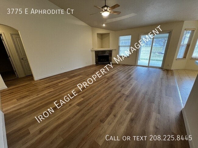 Foto del edificio - 3775 E Aphrodite Ct