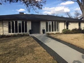 Building Photo - 4135 High Summit Dr