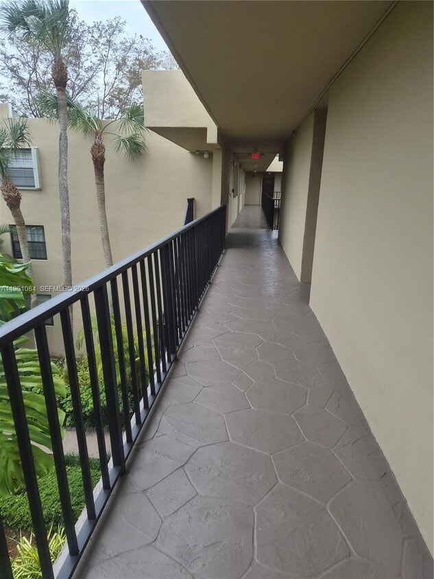 Foto del edificio - 10855 SW 112th Ave