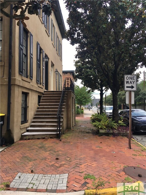 335 Tattnall St, Savannah, GA 31401 House for Rent in Savannah, GA