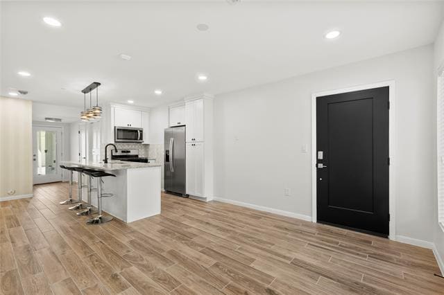 Foto del edificio - 4518 Roland Ave