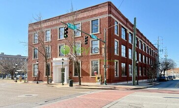 Building Photo - 1301 Market St