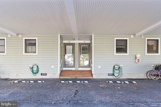 Foto del edificio - 9307 Chesapeake Dr