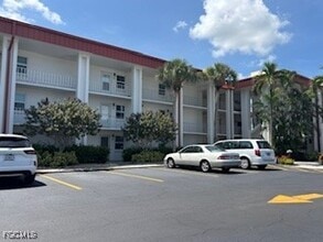 Building Photo - 1700 Pine Valley Dr