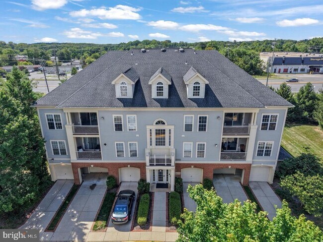 Foto del edificio - 11330 Westbrook Mill Ln