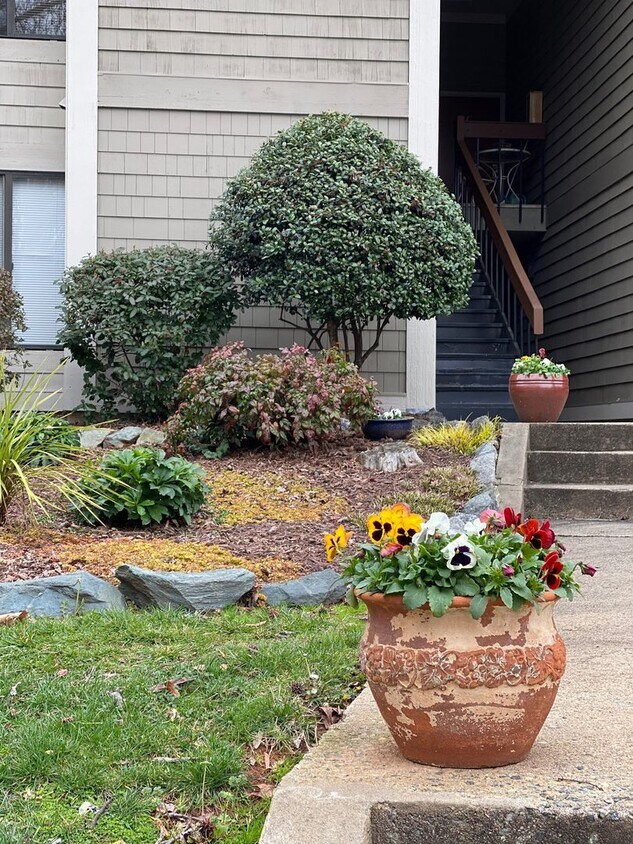 Foto principal - 1502 Benjamin Pkwy