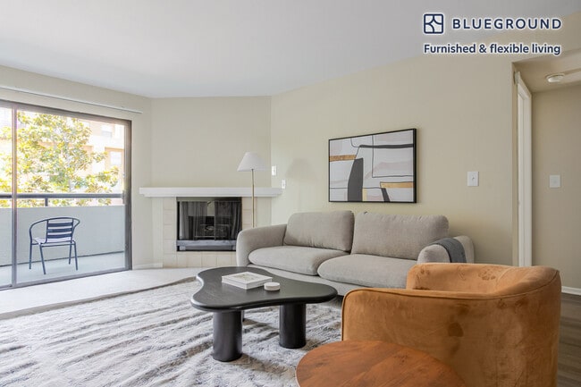 Building Photo - 250 S San Fernando Blvd