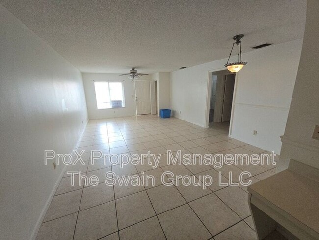 Foto del edificio - 151 Winter Ridge Dr