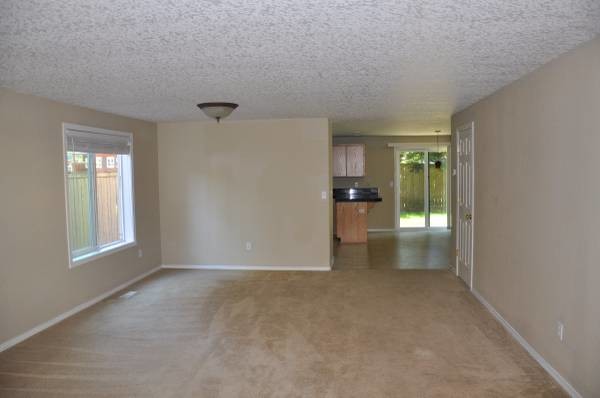 Foto del edificio - 16316 NE 43rd Way