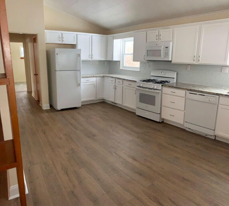 3139 Ben Davis Ave, New Kensington, PA 15068 House Rental in New