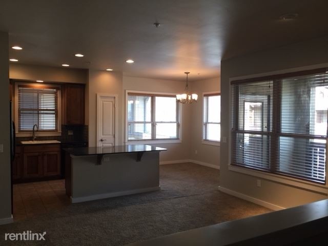 Building Photo - 6003 St Moritz Dr