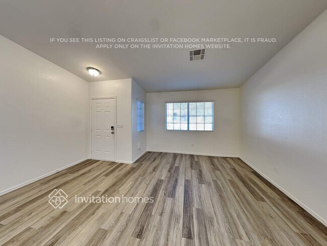 Foto del edificio - 6285 Hill Haven Ave